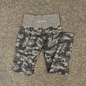 NVGTN Camo Seamless Black